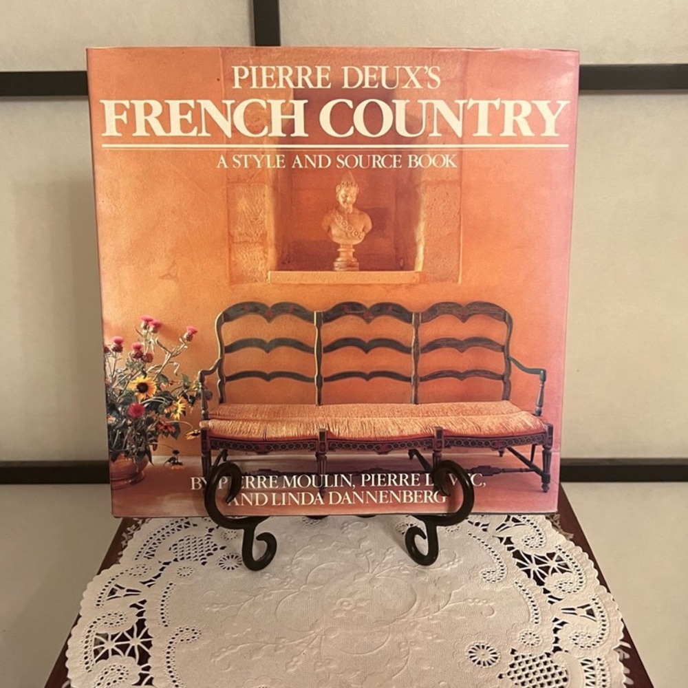 Book: 🇫🇷❤️Pierre Deux’s French Country by Moulin, Le Vec & Linda Dannenberg